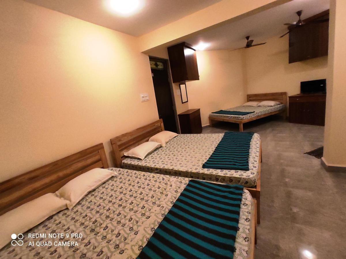 Godwill Kimo Guest House Seraulim Madgaon Bagian luar foto