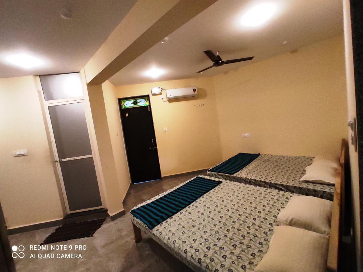 Godwill Kimo Guest House Seraulim Madgaon Bagian luar foto