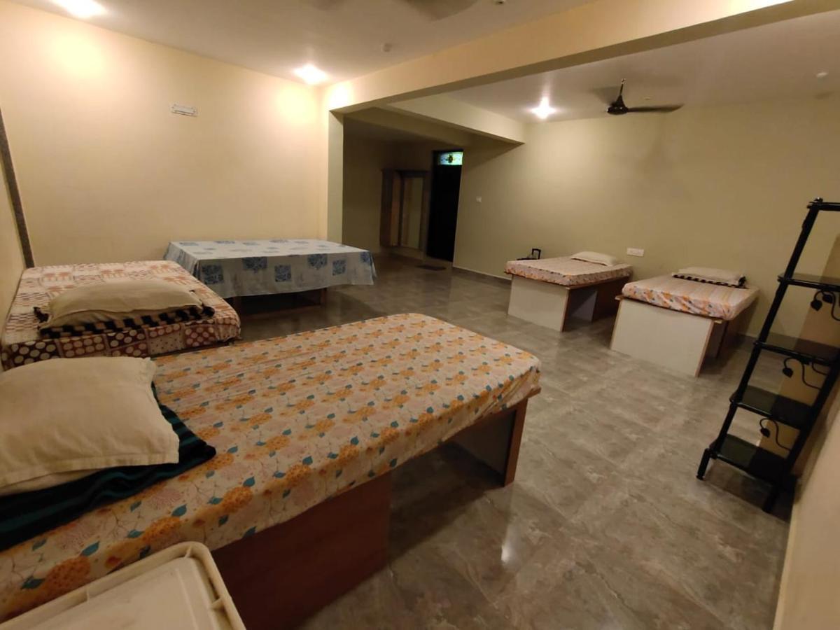 Godwill Kimo Guest House Seraulim Madgaon Bagian luar foto