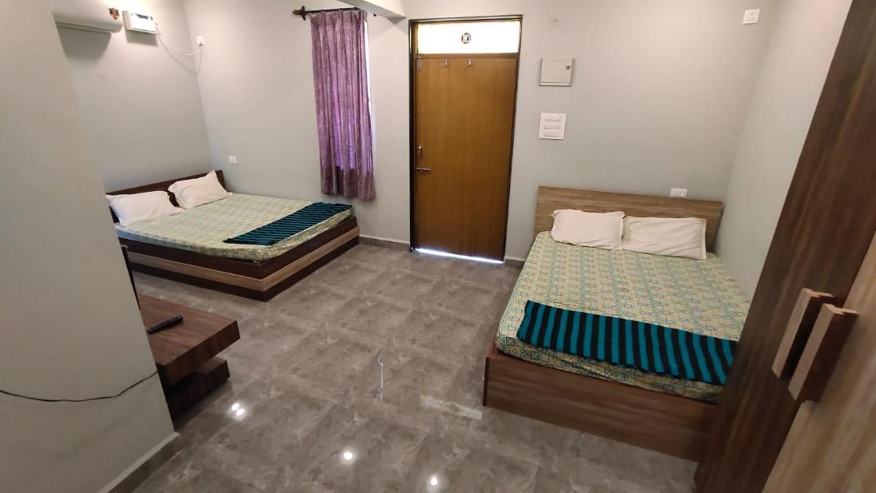 Godwill Kimo Guest House Seraulim Madgaon Bagian luar foto